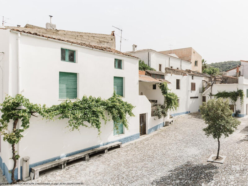 Orani Pergola Village