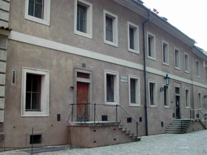 Restaurační Komplex VIKÁRKA